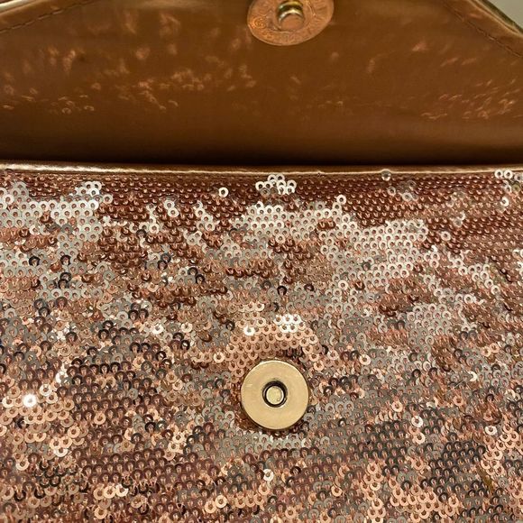 - Big Buddha Pink Sequined Envelope Clutch - 5 x11.25 pink sequined clutch - Picture 4 of 7